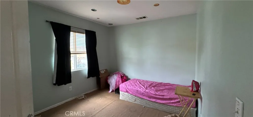 3921 Barbury Palms, Perris, California 92571 home-pic-17